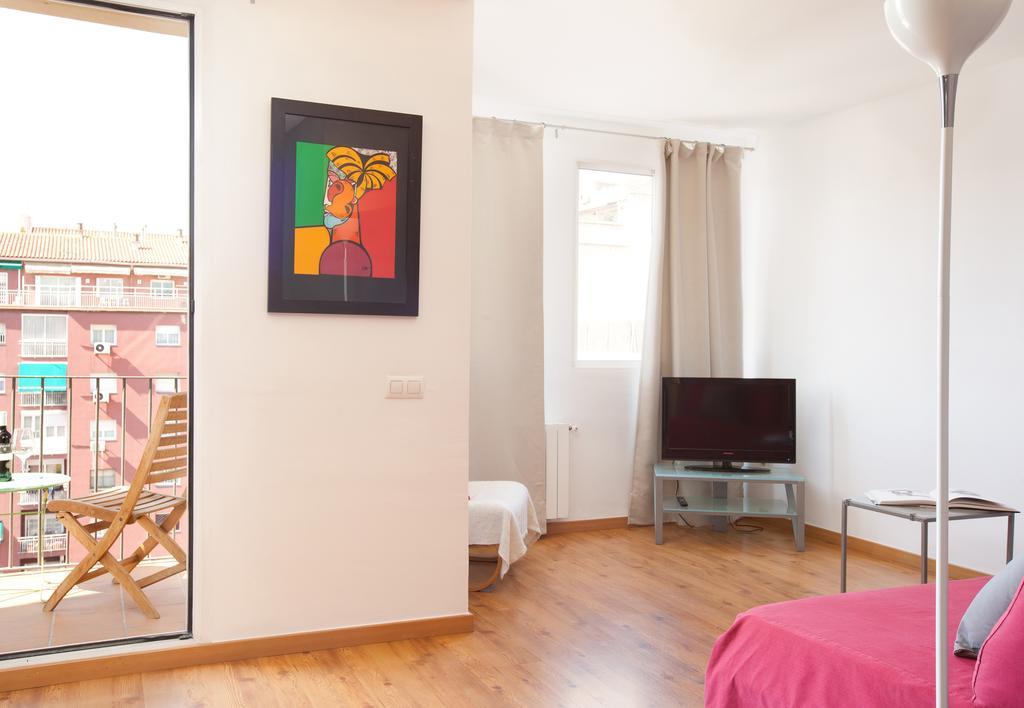 Easysleep Eixample Apartment Barcelona Room photo