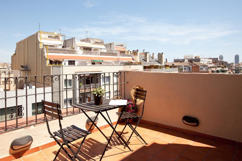 Easysleep Eixample Apartment Barcelona Exterior photo